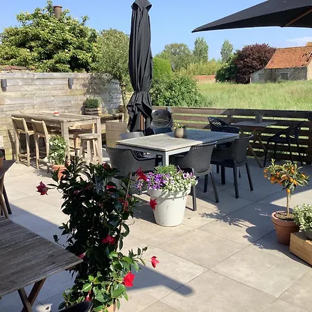 Mangee 3* Zuienkerke