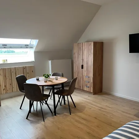 Alojamento de Acomodação e Pequeno-almoço Mangee